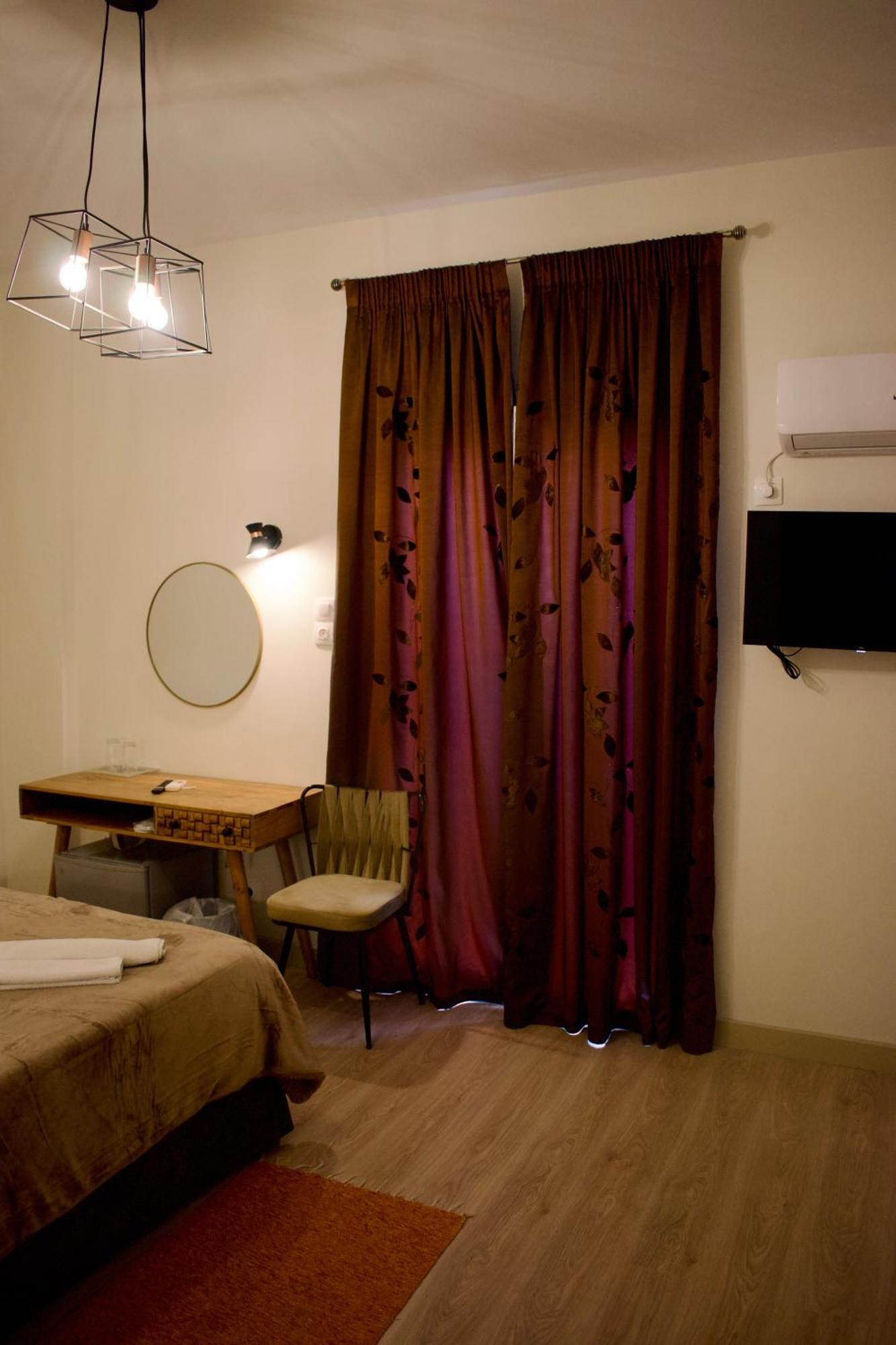 Hotel Nafsika Centre