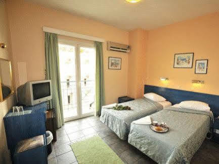 Nafsika Centre Hotel